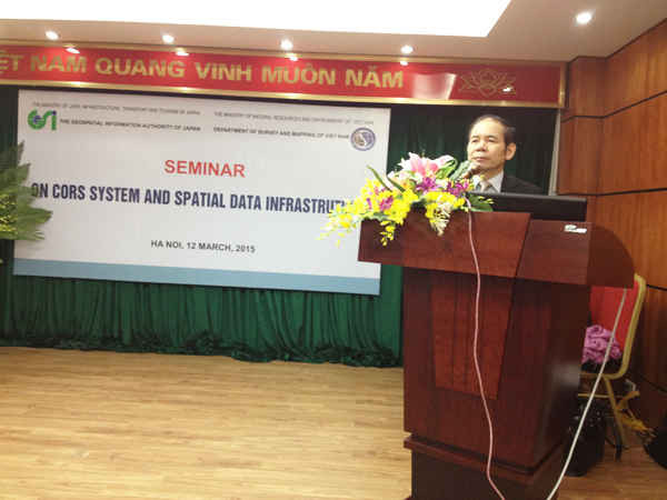 Cục trưởng Cục Đo Đạc và Bản đồ Việt Nam Phan Đức Hiếu phát biểu khai mạc hội thảo