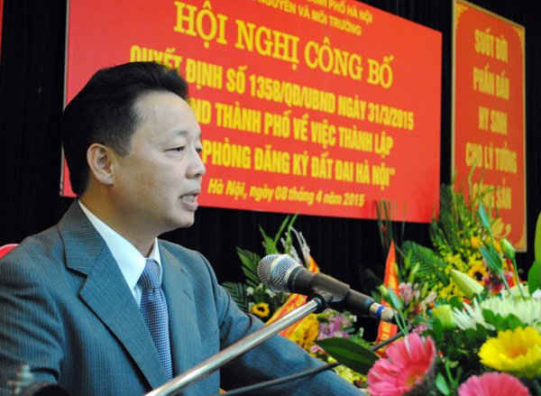 Thứ trưởng Bộ TN&MT Trần Hồng Hà phát biểu chỉ đạo hội nghị