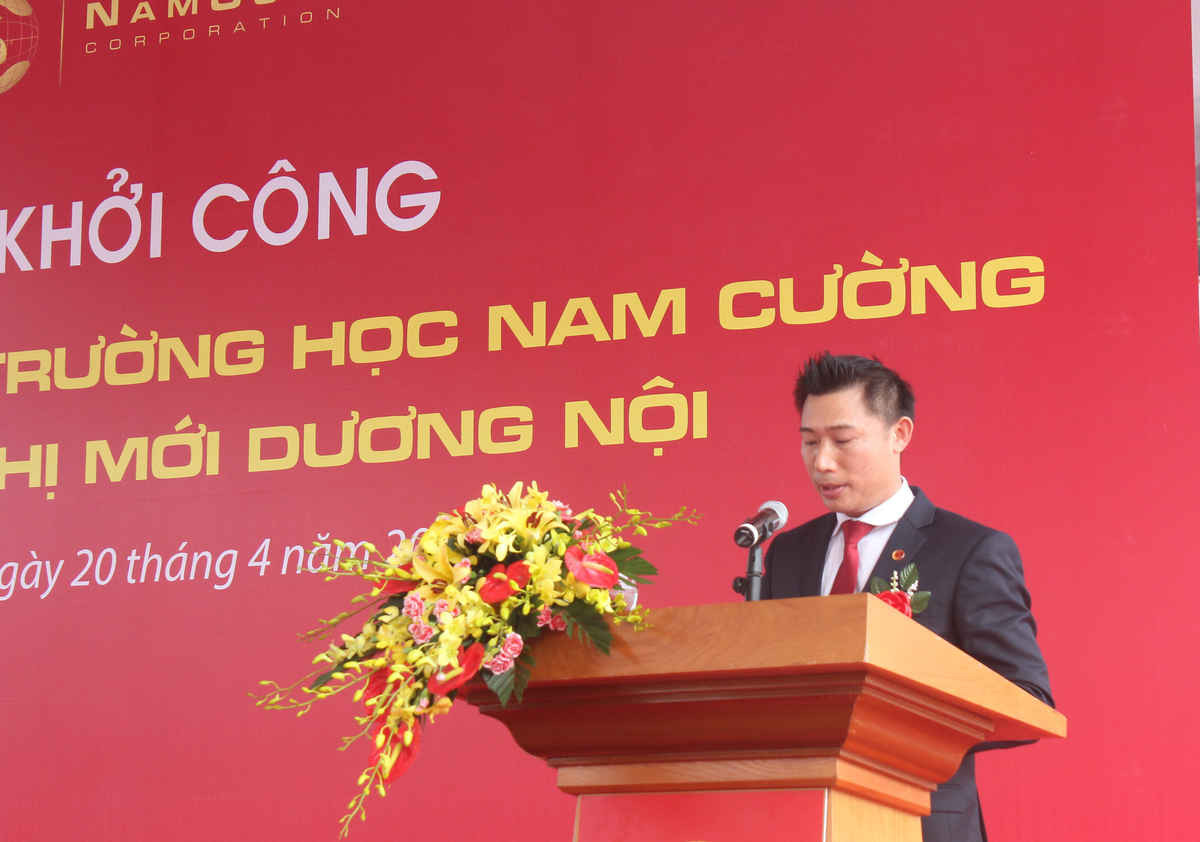 Ông Trần Văn Nghĩa, Tổng Giám đốc phát biểu tại lễ khởi công