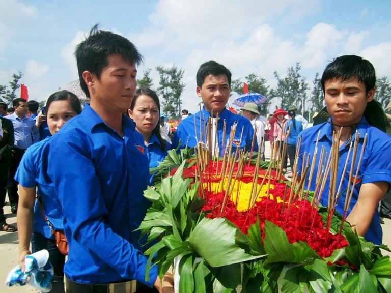 Phần đa các anh hùng liệt sĩ hi sinh là thanh niên xung phong ở các xã Vĩnh Thái, Vĩnh Kim, Vĩnh Thạch… (huyện Vĩnh Linh)