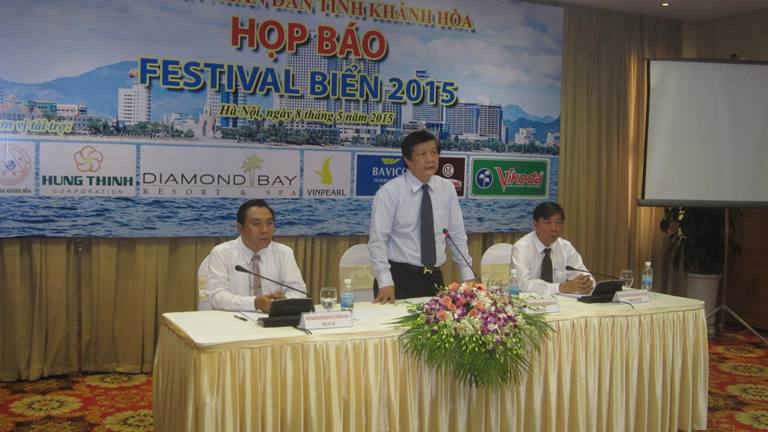 Ông Trần Sơn Hải – Phó Chủ tịch thường trực UBND tỉnh Khánh Hòa phát biểu khai mạc buổi họp báo