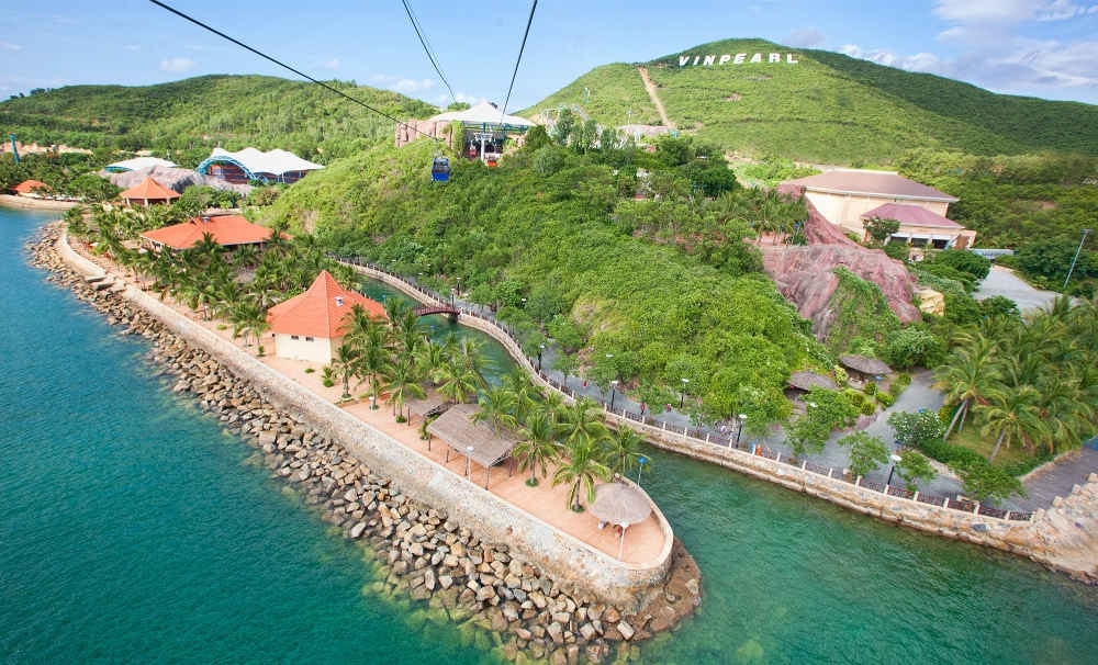 Toàn cảnh Vinpearl Nha Trang nhìn từ trên cao xuống