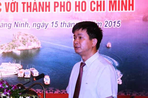 Phó Chủ tịch UBND tỉnh Quảng Ninh Lê Quang Tùng phát biểu khai mạc hội nghị