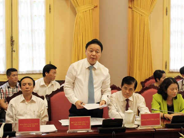 Thứ trưởng Bộ TN&MT Trần Hồng Hà giới thiệu nội dung Luật Tài nguyên, môi trường biển và hải đảo