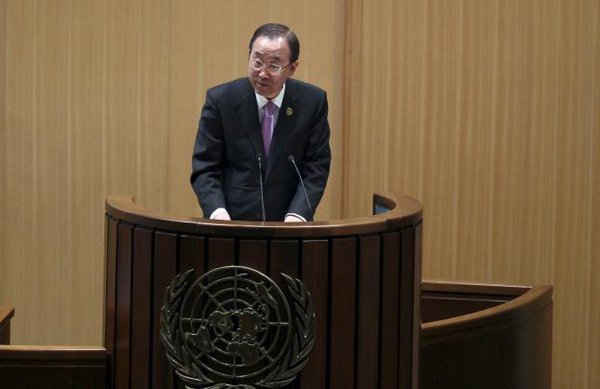 Tổng Thư ký LHQ Ban Ki-moon phát biểu khai mạc tại Hội nghị Quốc tế về Tài chính cho phát triển vốn lần thứ ba diễn ra ở thủ đô Addis Ababa của Ethiopia ngày 13/7/2015. Ảnh: REUTERS/TIKSA NEGERI