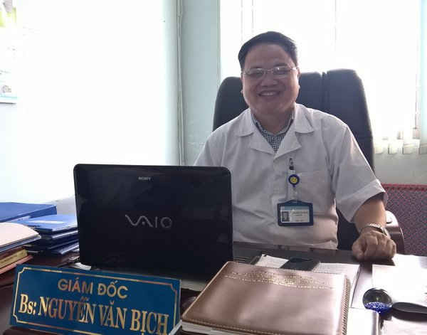 Bác sỹ Nguyễn Văn Bịch – Giám đốc bệnh viện lao và bệnh phổi Đắk Lắk khẳng định: 100% các bộ, Y bác sỹ, công nhân viên y tế tại bệnh viện không dương tính với vi khuẩn lao. 