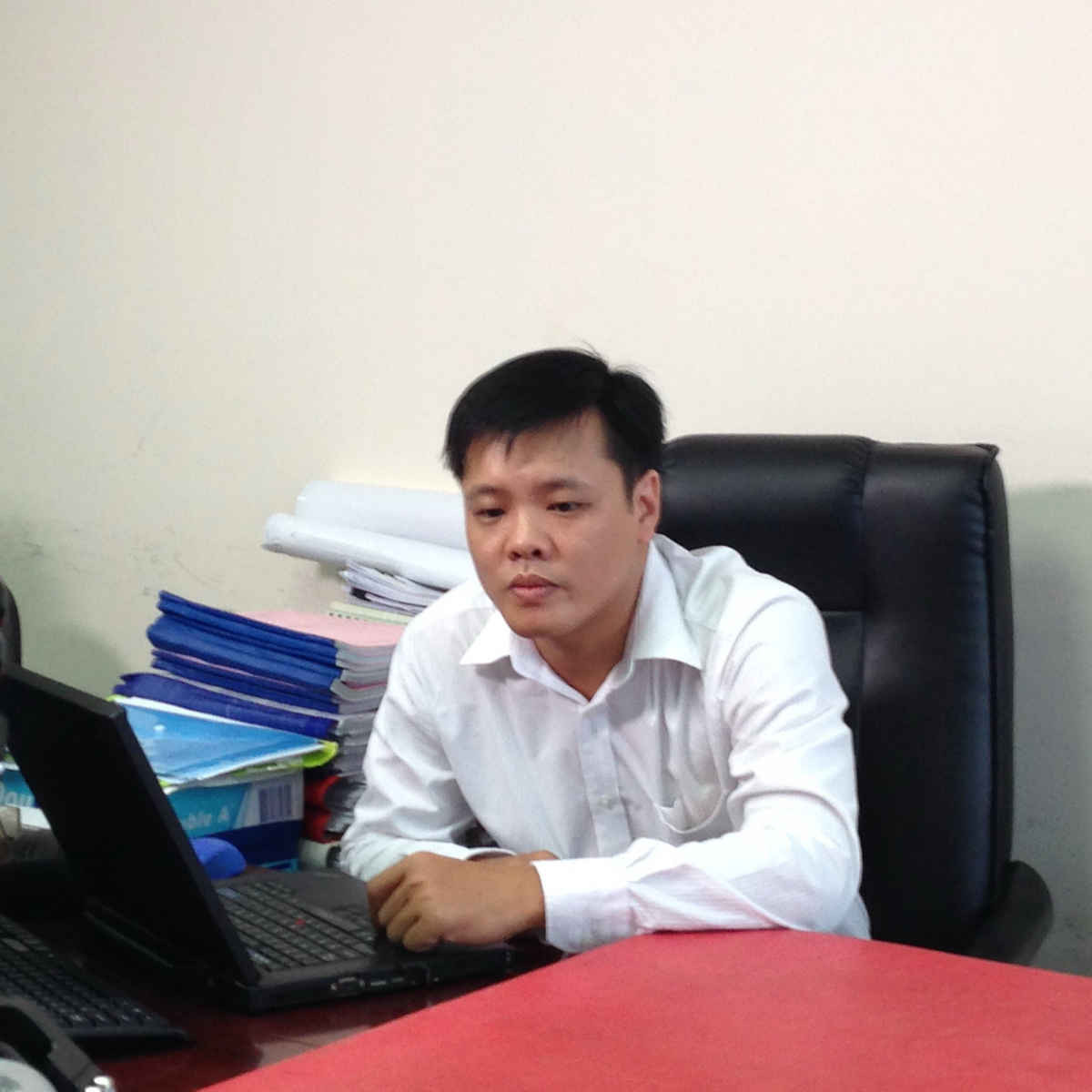 Anh Nguyễn Văn Học - kỹ sư Phòng biên giới trên đất liền (Trung tâm Biên giới và Địa giới - Cục Đo đạc và Bản đồ Việt Nam)