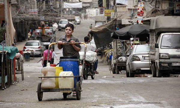 Syria, nơi thiếu nước được cho là đã đóng góp vào sự bắt đầu của cuộc nội chiến. Ảnh: Baraa Al-Halabi / AFP / Getty Images