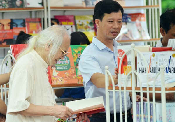 Triển lãm – Hội chợ Sách quốc tế - Việt Nam lần thứ V năm 2015 là cơ hội tốt để mở rộng quan hệ hợp tác giữa ngành xuất bản Việt Nam với các nước, đưa xuất bản phẩm của Việt Nam tiến tới xây dựng nền xuất bản Việt Nam hiện đại