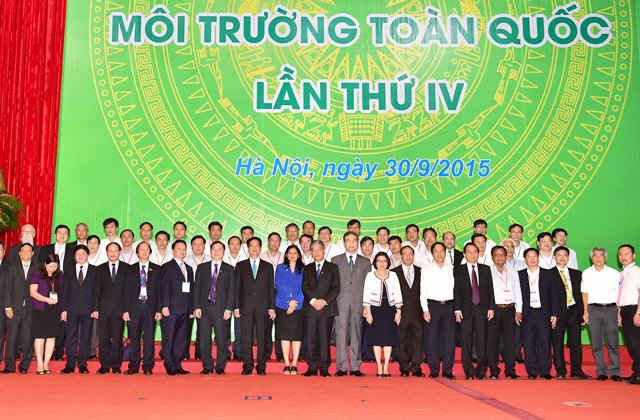 Thủ tướng Nguyễn Tấn Dũng và các đại biểu dự Hội nghị