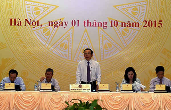 Bộ trưởng Chủ nhiệm VPCP Nguyễn Văn Nên trả lời báo chí tại buổi họp báo Chính phủ thường kỳ tháng 9 chiều 01/10. 