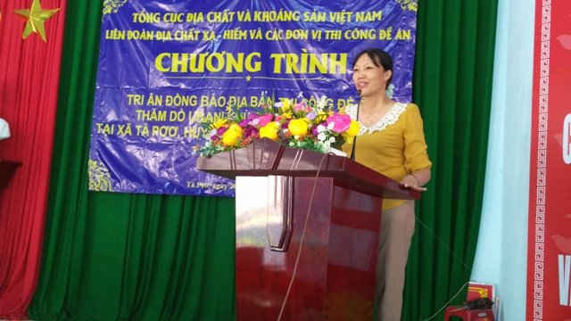 Phó Chủ tịch UBND huyện Nam Giang Phạm Thị Như phát biểu tại buổi lễ.