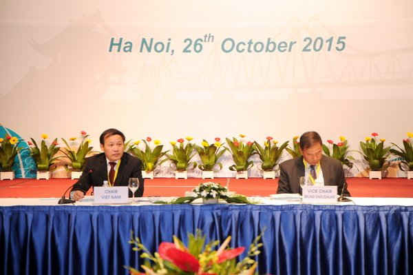 Ông Nguyễn Văn Tài - Tổng cục trưởng Tổng cục Môi trường chủ trì Hội nghị
