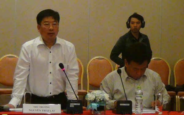 Thứ trưởng Bộ TN&MT Nguyễn Thái Lai phát biểu tại hội thảo