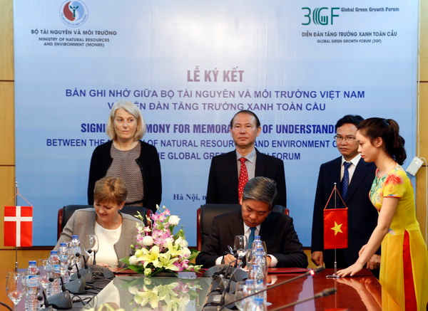 Lễ ký kết Bản ghi nhớ về hợp tác giữa Bộ Tài nguyên và Môi trường Việt Nam và Diễn đàn Tăng trưởng Xanh toàn cầu (3GF)