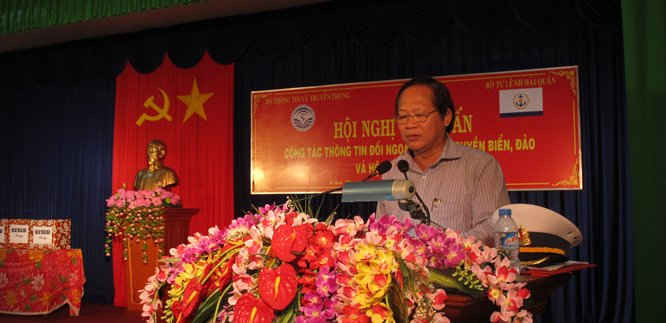 Thứ trưởng Bộ TT&MT Trương Minh Tuấn phát biểu khai mạc Hội nghị