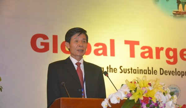 Thứ trưởng Bộ TN&MT Chu Phạm Ngọc Hiển phát biểu tại Hội thảo
