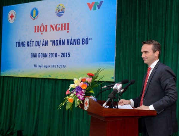 Ông Arnoud van den Berg - Tổng giám đốc FrieslandCampina Việt Nam phát biểu tại Hội nghị
