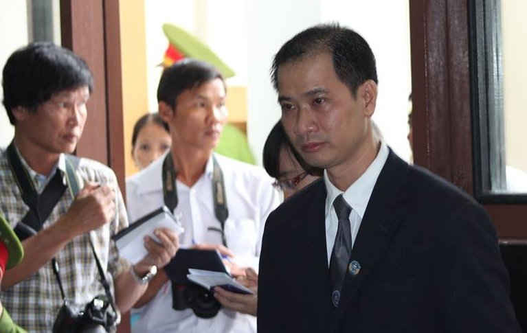 Luật sư Nguyễn Tấn Thi - người bào chữa miễn phí ho bị cáo Võ Văn Minh 