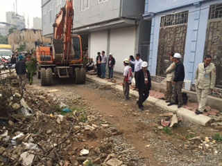 Lực liên ngành quạn Thanh Xuân tiến hành cưỡng chế GPMP tại phường Phương Liệt