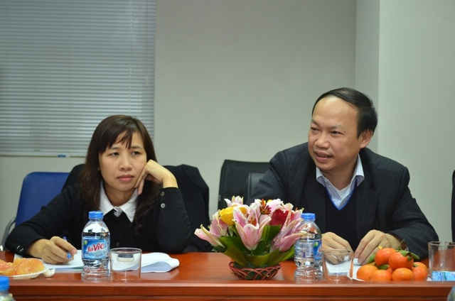 Ông Nguyễn Văn Hải (phải), TGĐ Tổng công ty Tài nguyên và Môi trường phát biểu ý kiến tại Hội nghị