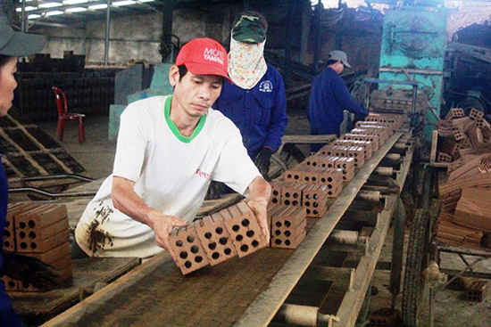 Nhà máy gạch của HTX Đại Hiệp (Quảng Nam)