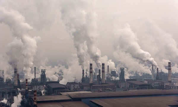 Theo các nhà khoa học, ô nhiễm không khí đã làm chết 1,6 triệu người ở Trung Quốc và 1,4 triệu người ở Ấn Độ vào năm 2013. Ảnh: Xiaolu Chu / Getty Images