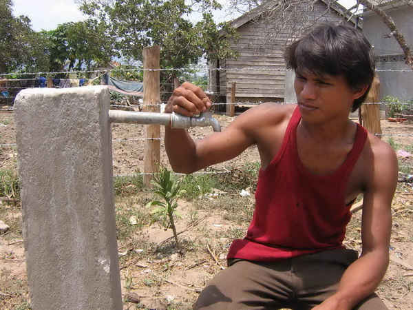 Khô hạn khiến người dân nhiều nơi trên địa bàn tỉnh Gia Lai thiếu nước sinh hoạt