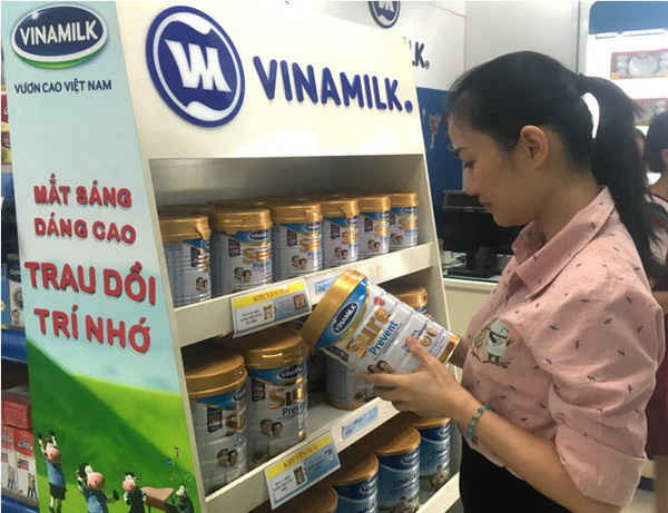Năm 2015, Vinamilk đã sản xuất và đưa ra thị trường gần 6 tỉ sản phẩm sữa các loại phục vụ cho người tiêu dùng cả nước. 