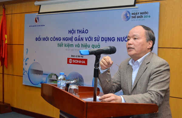 Ông Lê Hữu Thuần, Phó Cục trưởng Cục Quản lý  Tài nguyên nước  phát biểu