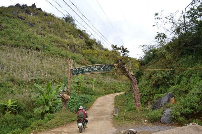 Bản văn hoá du lịch cộng đồng Sin Suối Hồ huyện Phong Thổ