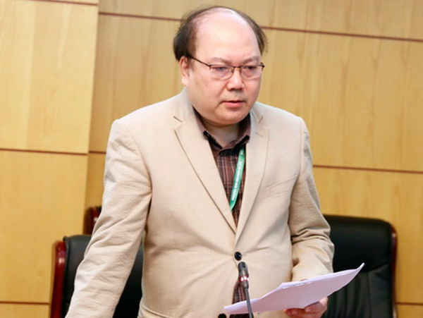 Ông Nguyễn Xuân Lâm - Cục trưởng Cục Viễn thám quốc gia báo cáo tại cuộc họp. 