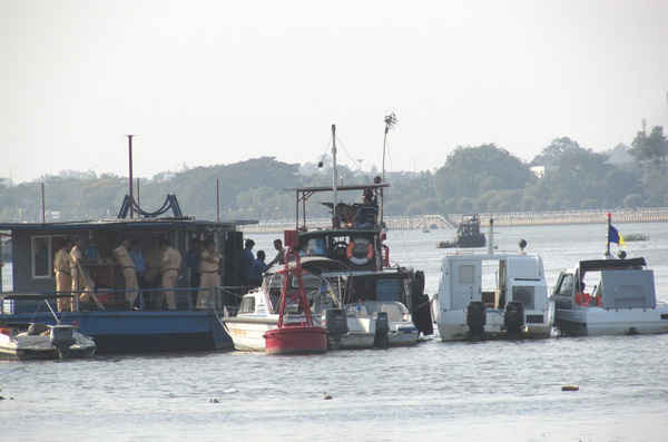 Lực lượng CSGT, Thanh tra giao thông điều phối tàu thuyền lưu thông trên sông Đồng Nai
