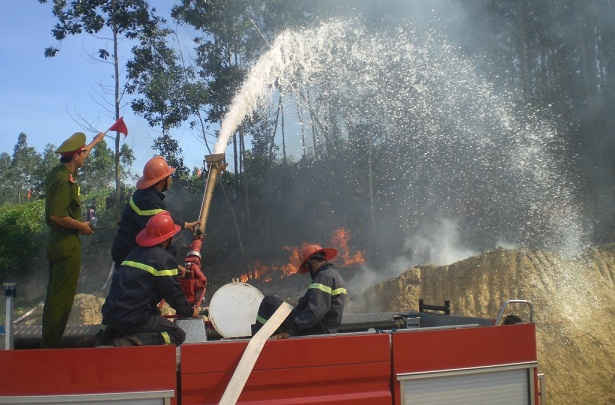 Công tác phòng cháy, chữa cháy rừng của các cơ quan chức năng