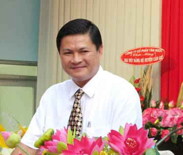 Ông Huỳnh Cách Mạng được bầu giữ chức Phó Chủ tịch UBND TP.HCM 