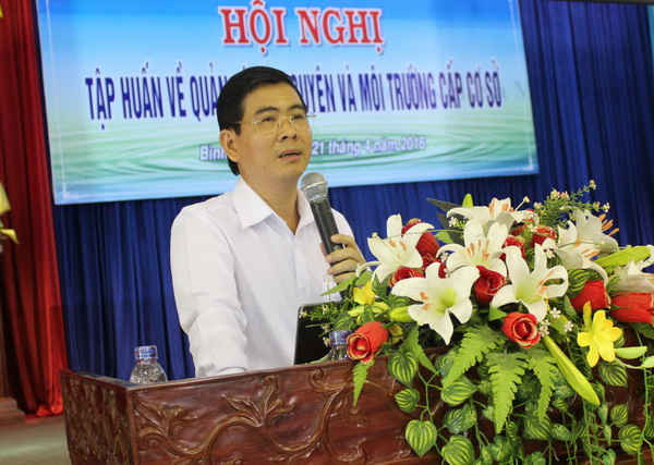 Ông Nguyễn Hồng Nguyên - Phó Giám đốc Sở TN&MT Bình Dương phát biểu tại Hội nghị