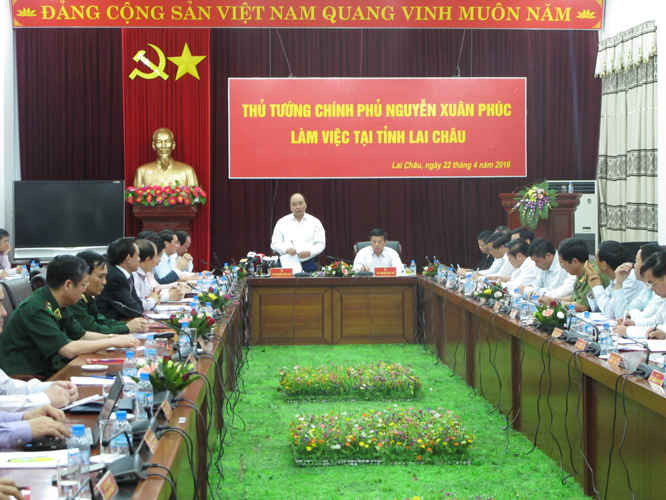 Quang cảnh buổi làm việc của Thủ tướng Nguyễn Xuân Phúc và đoàn công tác tại Lai Châu