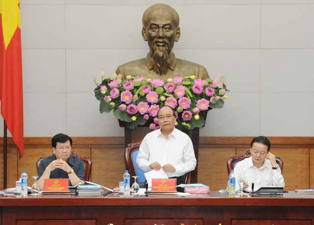 Thủ tướng Chính phủ Nguyễn Xuân Phúc phát biểu chỉ đạo tại phiên họp thứ VII Ủy ban Quốc gia về biến đổi khí hậu.