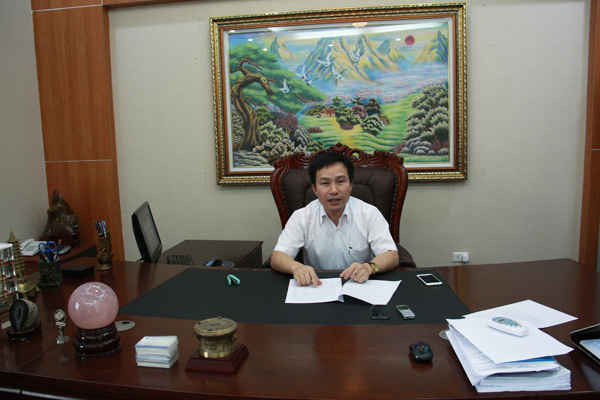 ông Triệu Đức Huy – Phó Tổng Giám đốc Trung tâm Quy hoạch và Điều tra tài nguyên nước quốc gia trao đổi với phóng viên Báo Tài nguyên và Môi trường