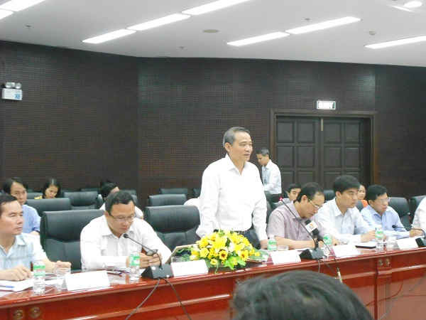Bộ trưởng Bộ GTVT Trương Quang Nghĩa đánh giá cao vai trò là trung tâm kết nối của thành phố Đà Nẵng trong vấn đề giao thông