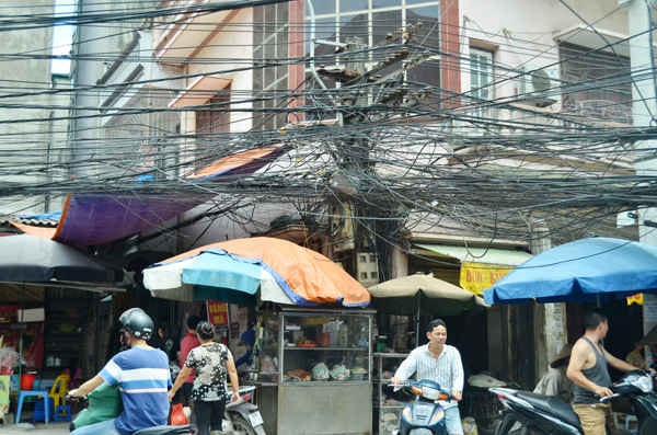 Thời điểm hiện nay đang là mùa hè, nắng nóng kéo dài rất dễ xảy ra tình trạng chập điện