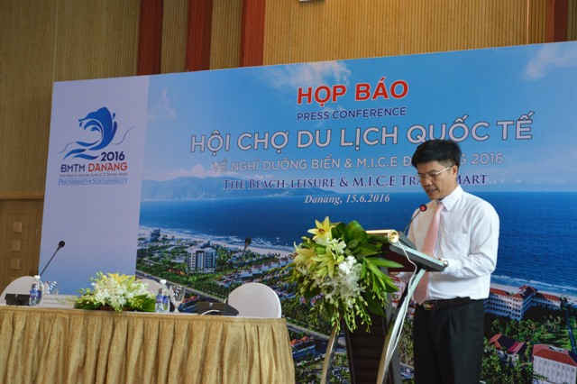 Ông Ngô Quang Vinh, Giám đốc Sở Du lịch Đà Nẵng phát biểu tại buổi họp báo