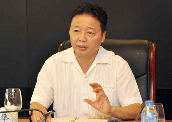Chiều tối 16/6, Bộ trưởng Bộ TN&MT Trần Hồng Hà yêu cầu xử lý gấp trước thông tin về sự cố Hồ chứa nước đãi ti tan ở Bình Thuận bị vỡ