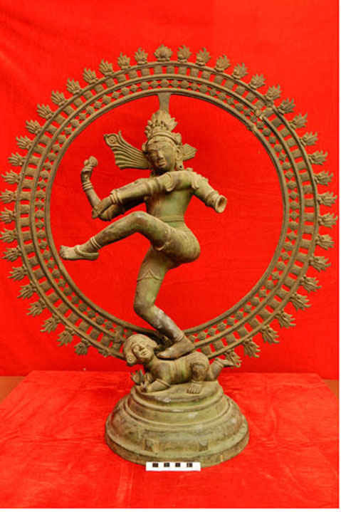 Tượng thần Siva Nataraja múa