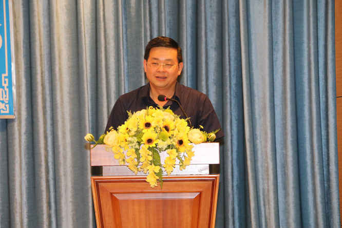 Ông Nguyễn Toàn Thắng, Giám đốc Sở TN&MT TP.HCM phát biểu tại Hội nghị sơ kết Cụm thi đua số VII - Bộ TN&MT
