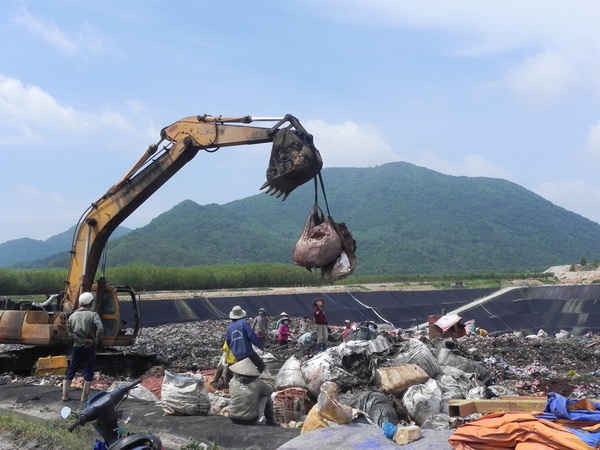 Xử lý rác thải hợp vệ sinh tại Công ty TNHH KBec Vina