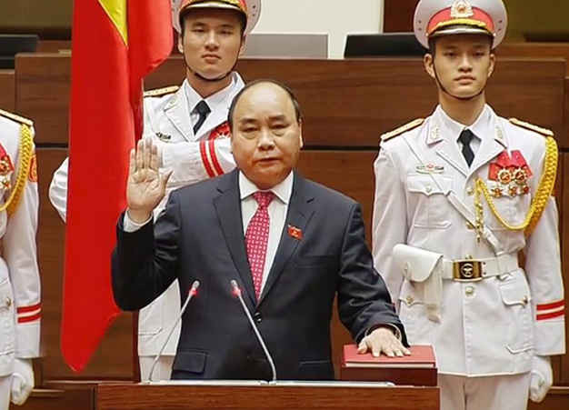 Thủ tướng Nguyễn Xuân Phúc tuyên thệ trước Quốc hội và cử tri cả nước chiều 26/7. Ảnh: chinhphu.vn