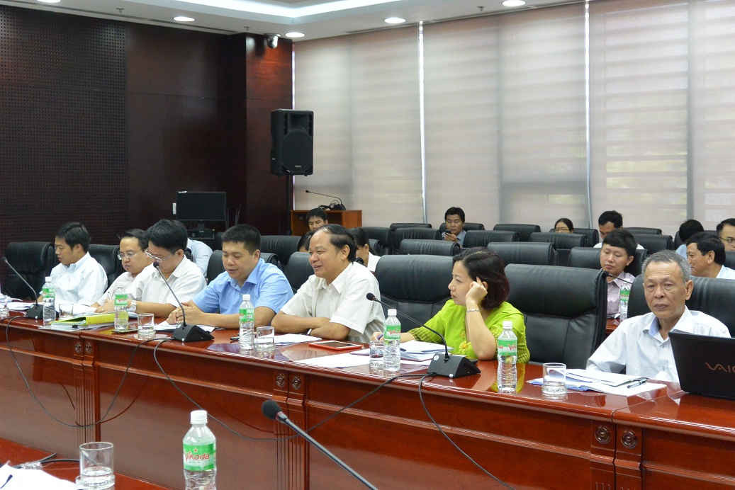 Đoàn công tác liên ngành Thứ trưởng Bộ Kế hoạch Đầu tư Đào Quang Thu dẫn đầu
