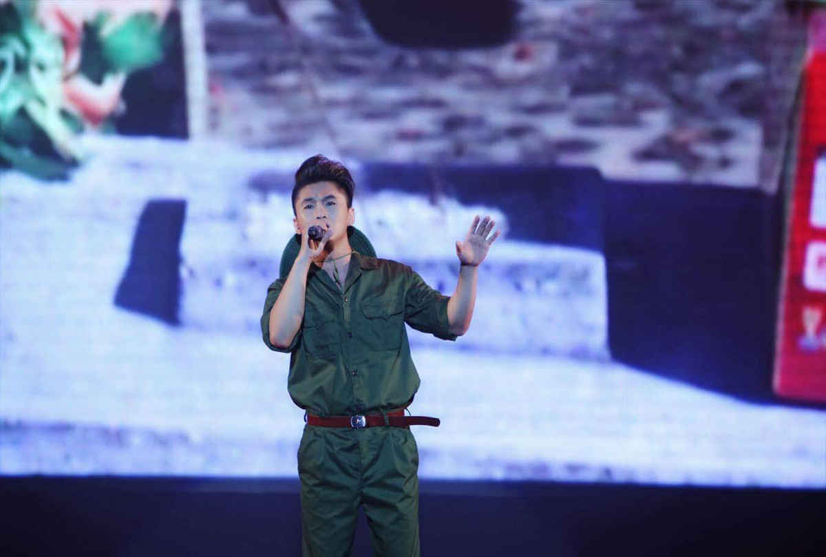 Ca sỹ Du Thiên để lại ấn tượng sâu đậm với độc giả với ca khúc 