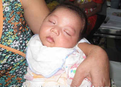Một em bé bị nhiễm độc chì (nguồn: báo Gia đình và trẻ em)